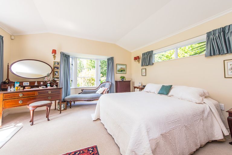 Photo of property in 26 Montgomery Terrace, Hokowhitu, Palmerston North, 4410