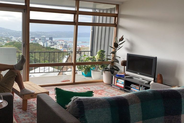 Photo of property in Manston Apartments, 3d/145 Ohiro Road, Brooklyn, Wellington, 6021