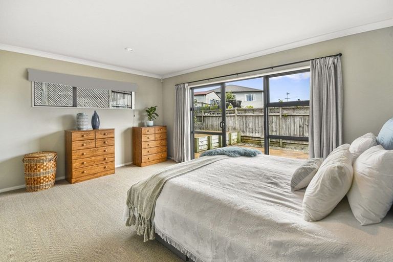 Photo of property in 5 Beirut Court, The Gardens, Auckland, 2105