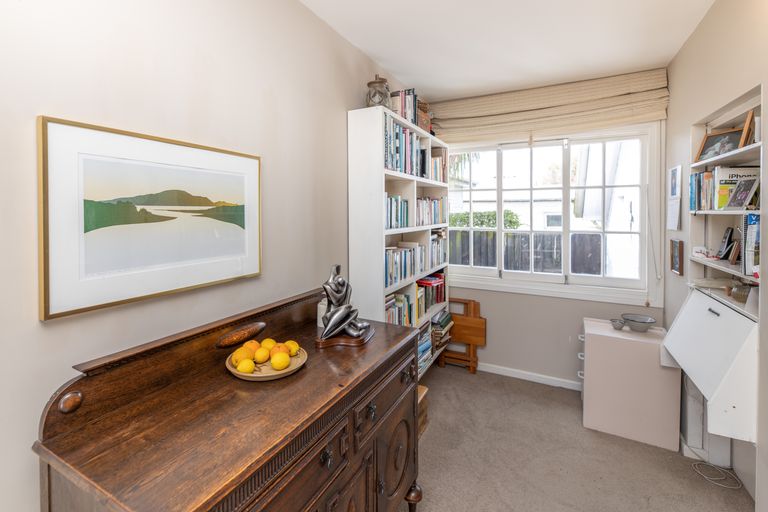 Photo of property in 105a Hinau Street, Riccarton, Christchurch, 8041