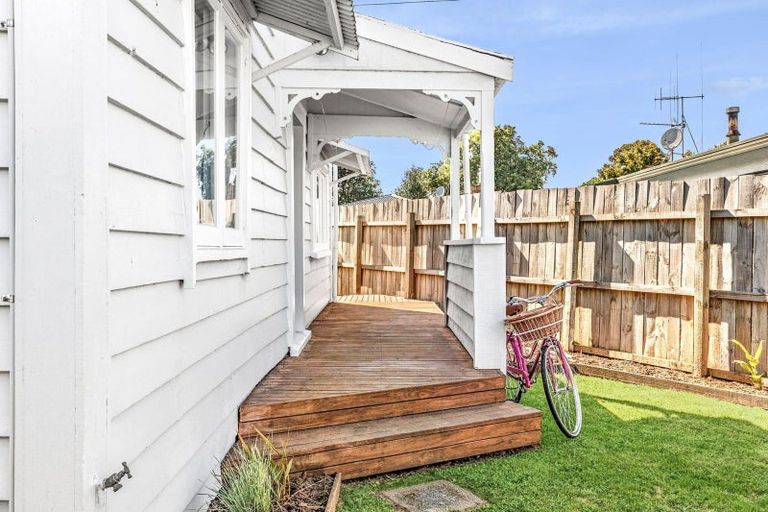 Photo of property in 71a Campbell Street, Leamington, Cambridge, 3432