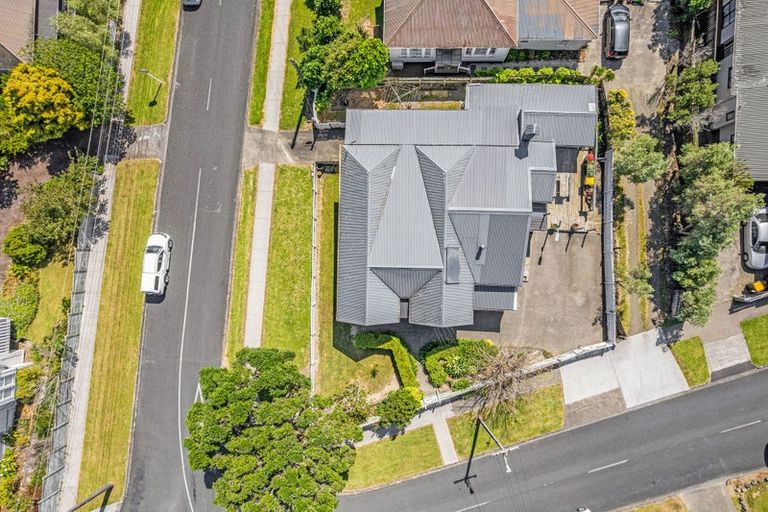 Photo of property in 57 Garfield Road, Helensville, 0800