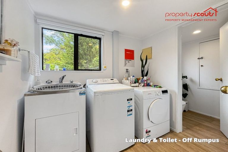 Photo of property in 80 Braemar Road, Castor Bay, Auckland, 0620