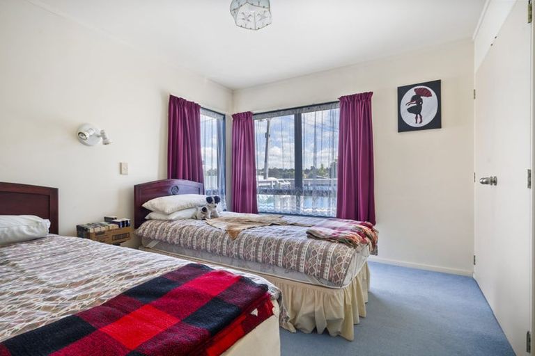 Photo of property in 9 Raumati Crescent, Onerahi, Whangarei, 0110