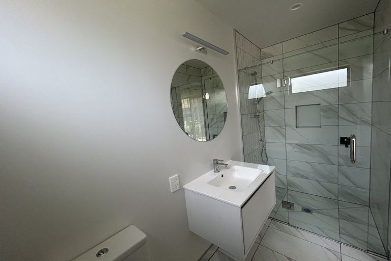 Photo of property in 5 Mcdonald Street, Wanaka, 9305