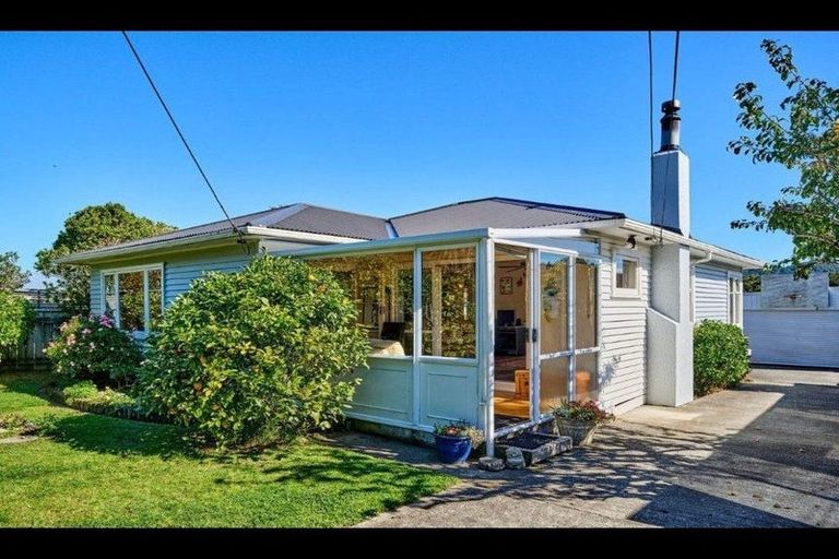 Photo of property in 23 Frederick Street, Wainuiomata, Lower Hutt, 5014