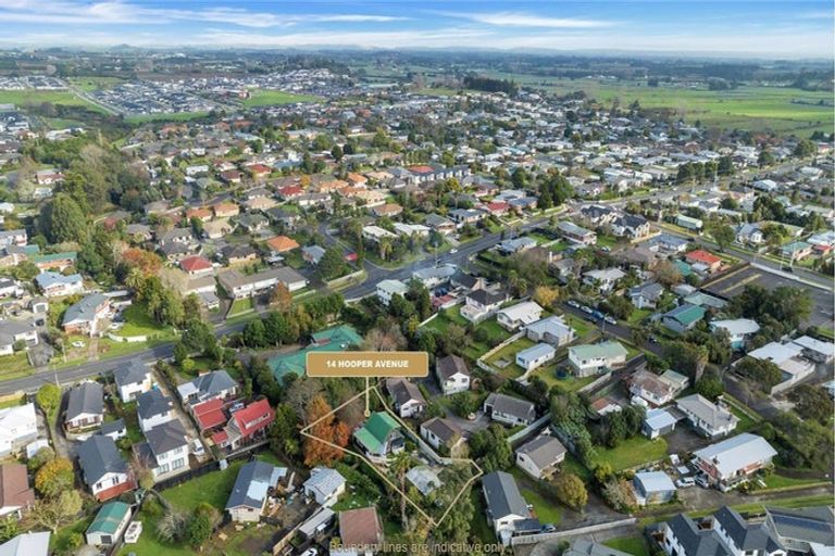 Photo of property in 14 Hooper Avenue, Pukekohe, 2120