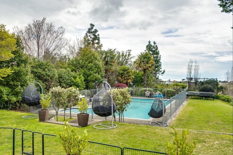 Photo of property in 755 Main North Road, Bay View, Napier, 4182