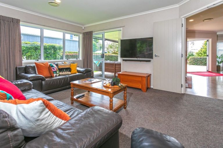 Photo of property in 6 Pa Road, Hahei, Whitianga, 3591