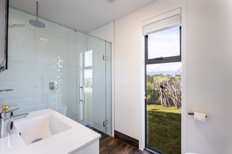 Photo of property in 390 Hursthouse Road, Tarurutangi, Inglewood, 4389