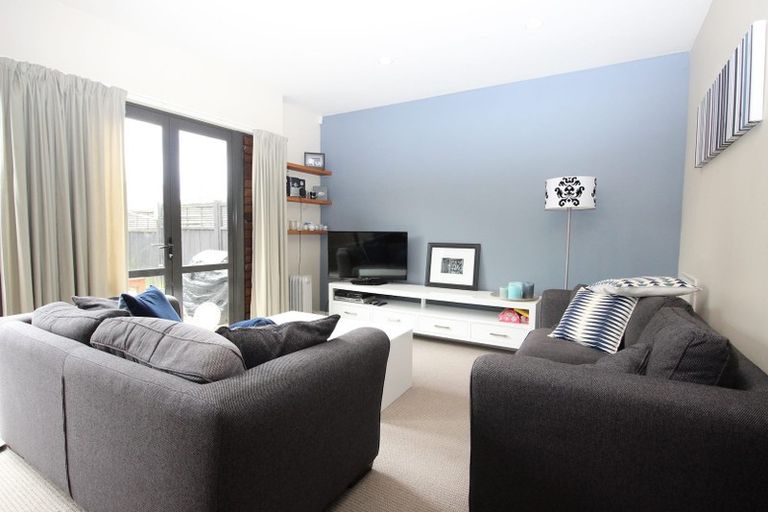 Photo of property in 42/11 The Avenue, Albany, Auckland, 0632