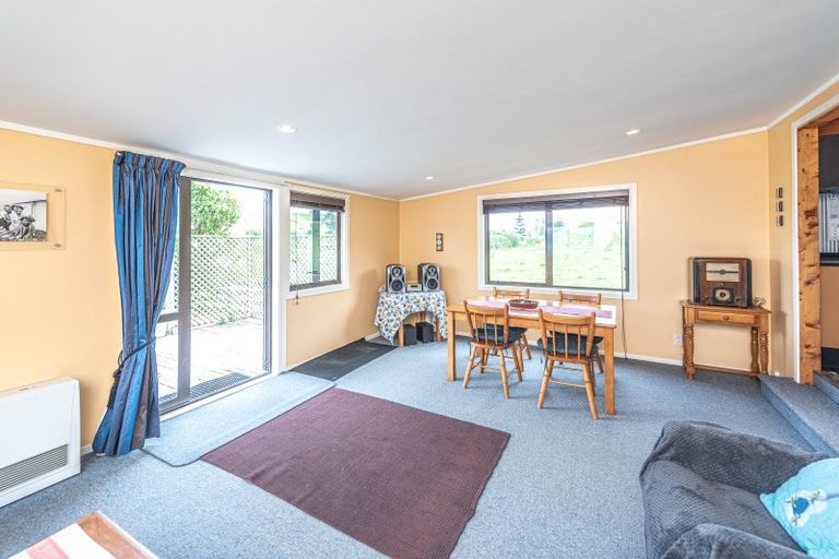 Photo of property in 89-91 Mowhanau Drive, Kai Iwi, Whanganui, 4574