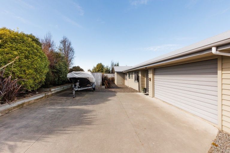 Photo of property in 32a Phillips Street, Sanson, 4817