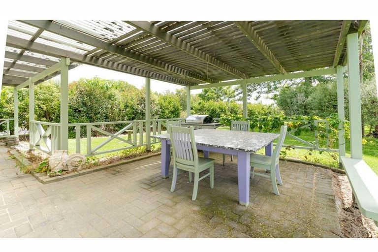 Photo of property in 128 Waipapa Road, Kerikeri, 0230