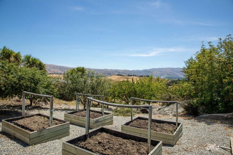 Photo of property in 27 Old Golf Course Road, Bridge Hill, Alexandra, 9320