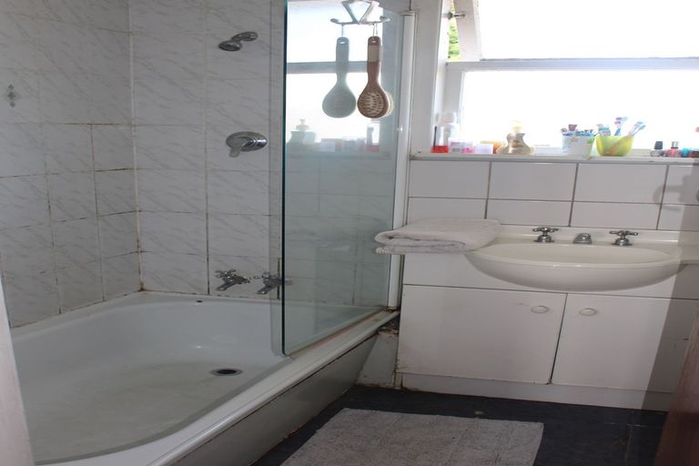 Photo of property in 1/59 Mcannalley Street, Manurewa East, Auckland, 2102