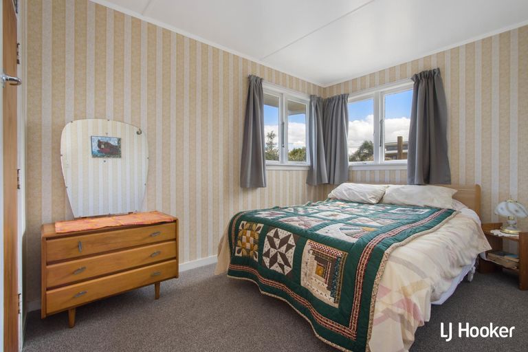 Photo of property in 49 Hillview Road, Waihi Beach, 3611