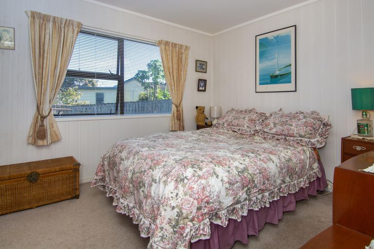 Photo of property in 17 Tarata Street, Matua, Tauranga, 3110