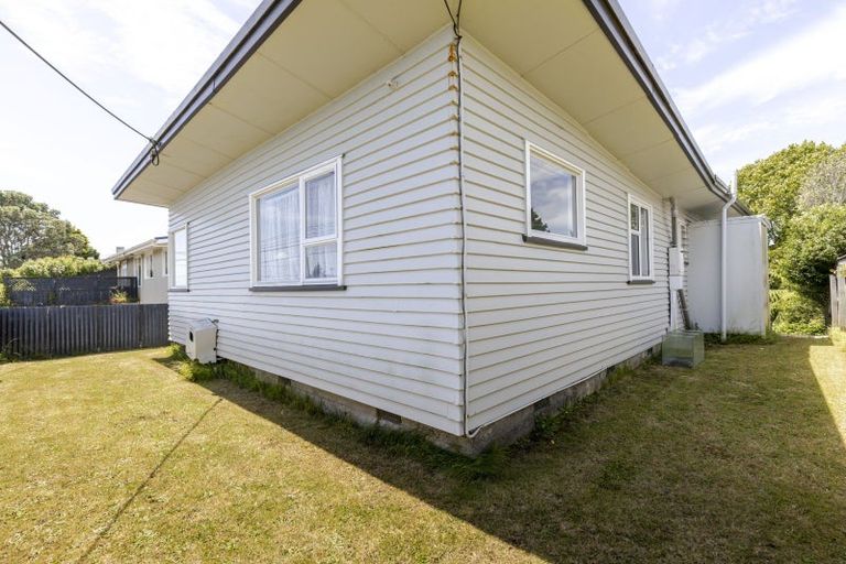 Photo of property in 5 Fernleigh Street, Ferndale, New Plymouth, 4310