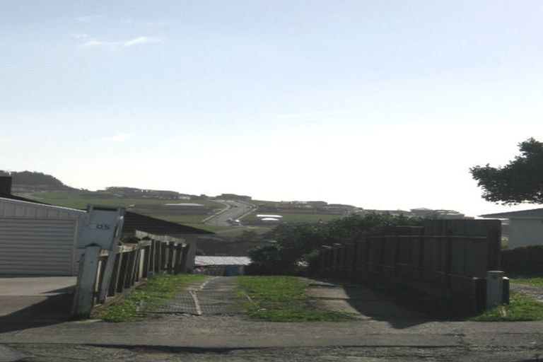 Photo of property in 105 Warspite Avenue, Cannons Creek, Porirua, 5024