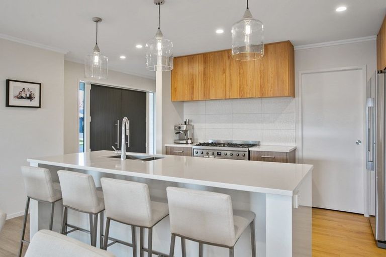 Photo of property in 2 Richards Street, Cambridge, 3434