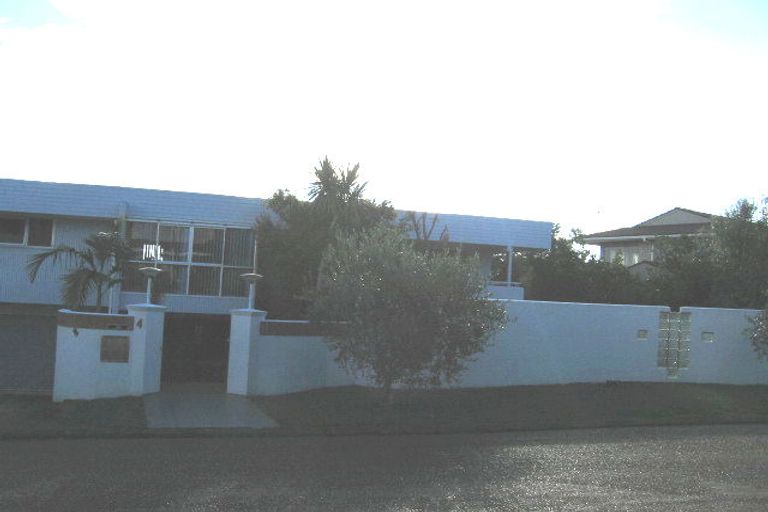 Photo of property in 4 Icarus Place, Half Moon Bay, Auckland, 2012