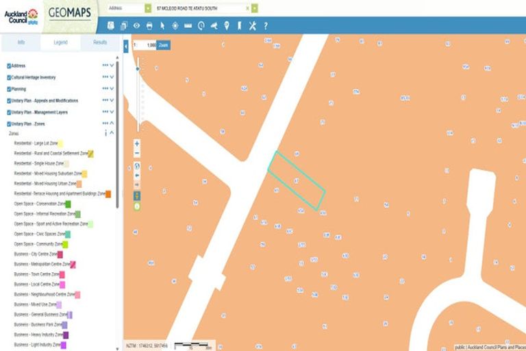 Photo of property in 67 Mcleod Road, Te Atatu South, Auckland, 0610