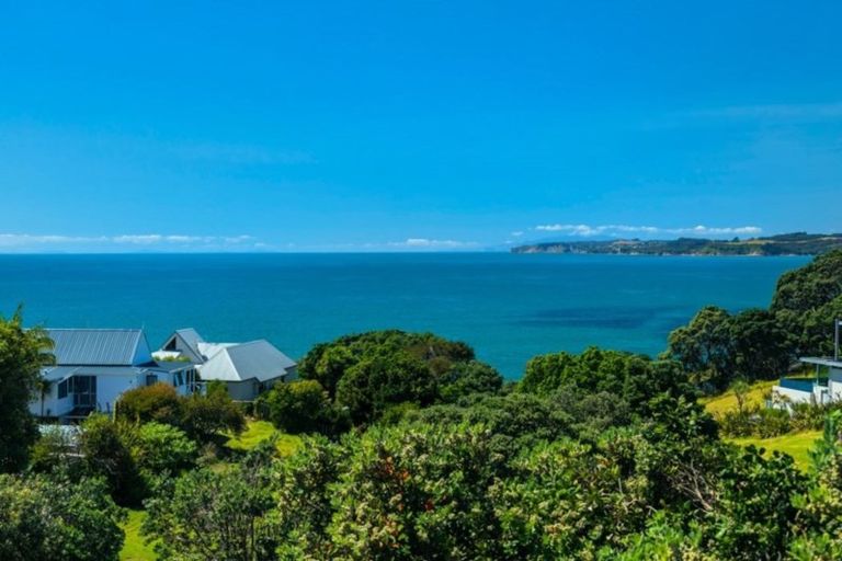 Photo of property in 34a Glenelg Road, Red Beach, 0932