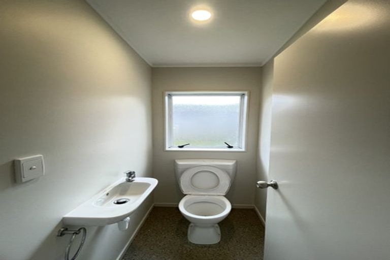 Photo of property in 2/34 Simmental Crescent, Somerville, Auckland, 2014