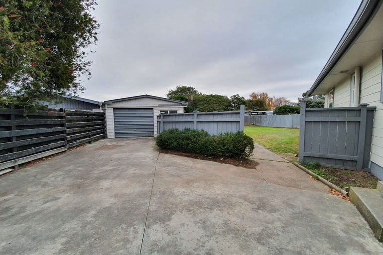 Photo of property in 50 Apollo Parade, Milson, Palmerston North, 4414