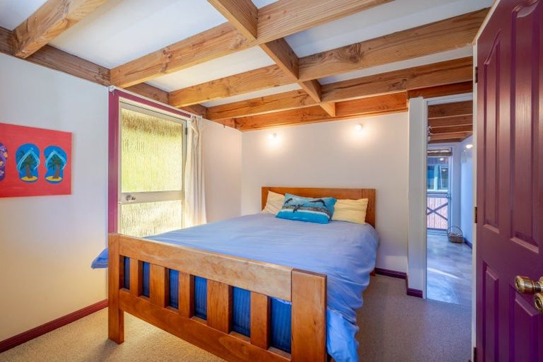 Photo of property in 25 Seaview Lane, Wainui, French Farm, 7582