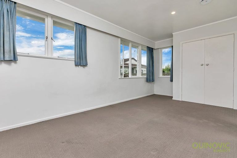 Photo of property in 469 Swanson Road, Ranui, Auckland, 0612