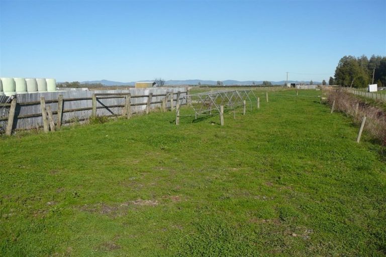 Photo of property in 560 Hauraki Road, Turua, 3574