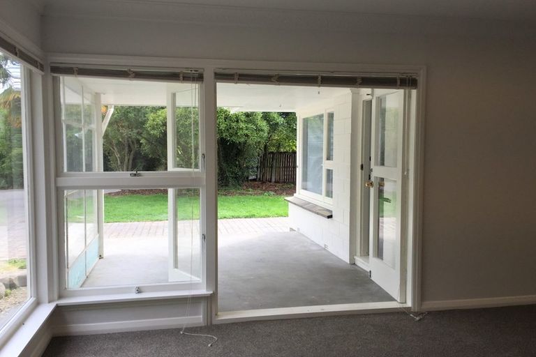Photo of property in 1/23a Hamilton Avenue, Ilam, Christchurch, 8041