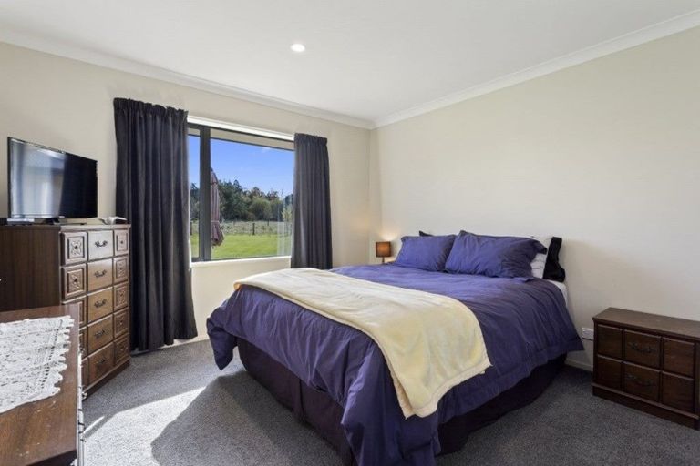 Photo of property in 65 Loburn Whiterock Road, Loburn, Rangiora, 7472
