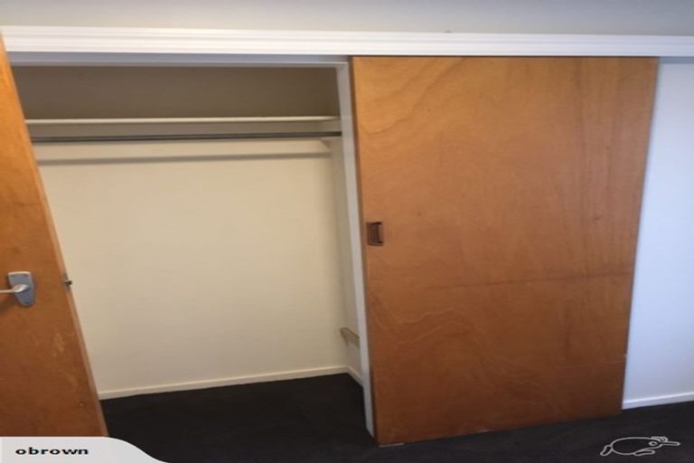 Photo of property in 2/218 Onepu Road, Lyall Bay, Wellington, 6022