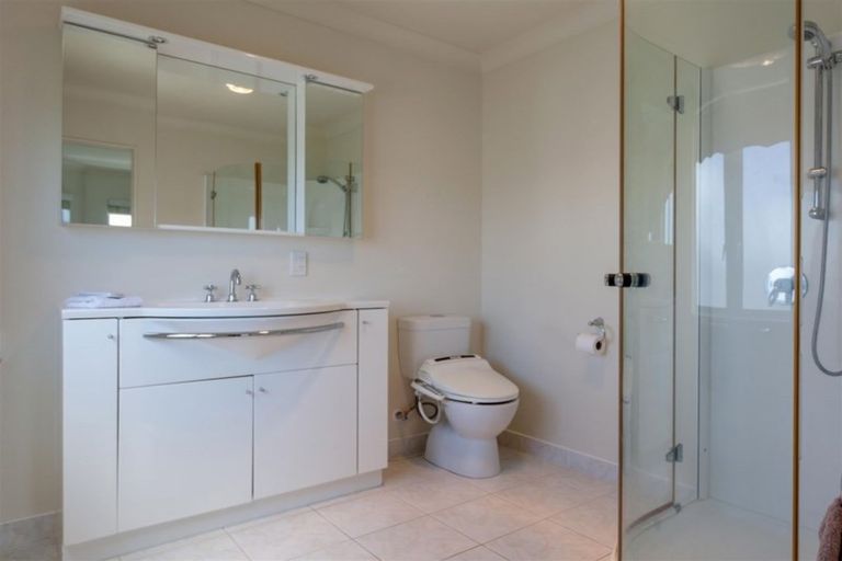 Photo of property in 186 Centennial Drive, Whitianga, 3510