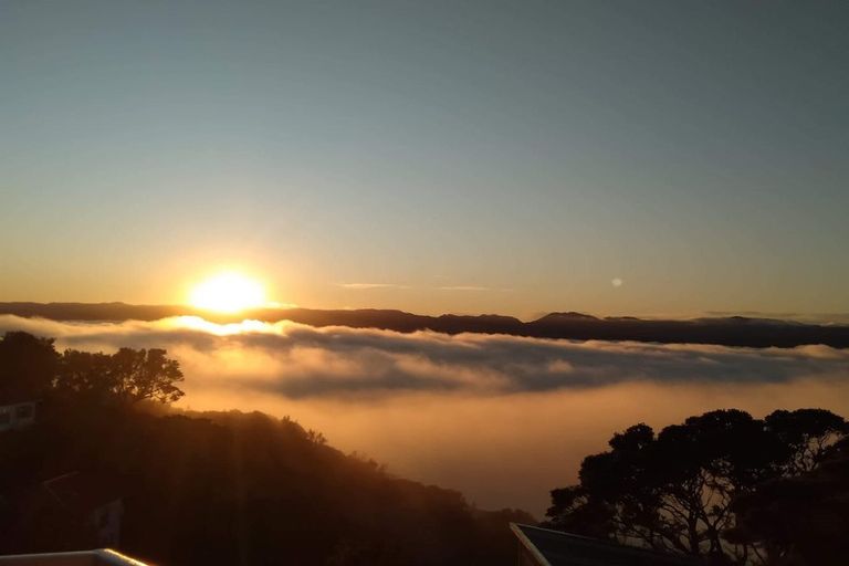 Photo of property in 2/37 Mills Road, Brooklyn, Wellington, 6021