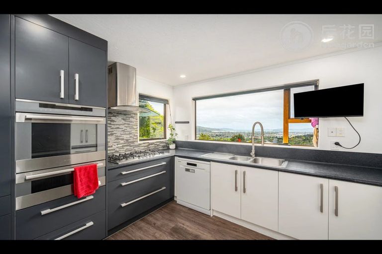 Photo of property in 1 Terrys Place, Kelson, Lower Hutt, 5010