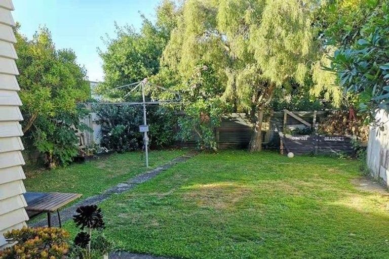 Photo of property in 52 Udy Street, Petone, Lower Hutt, 5012