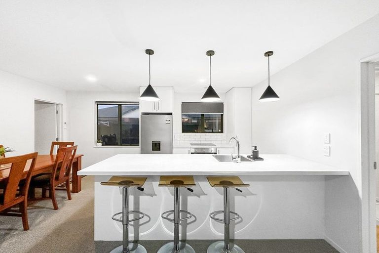 Photo of property in 8 Reserve Close, Woolston, Christchurch, 8062