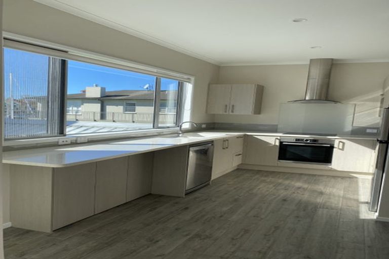 Photo of property in 19 Rue D' Amarres, Gulf Harbour, Whangaparaoa, 0930
