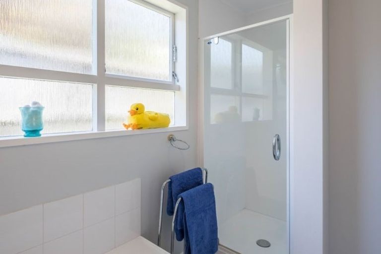 Photo of property in 8 Dallas Court, Miramar, Wellington, 6022