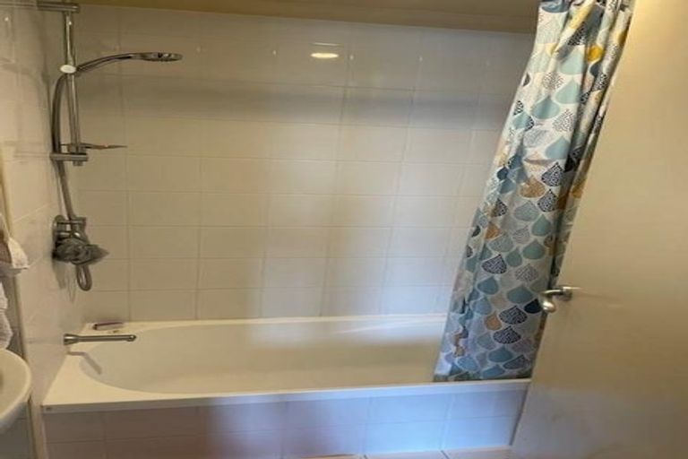 Photo of property in The Rennaissance, 15i/18 Ronwood Avenue, Manukau, Auckland, 2104