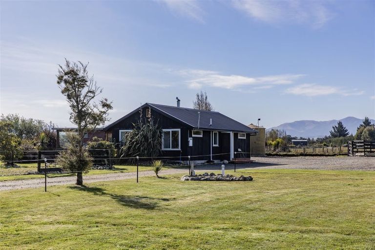 Photo of property in 74 Foothills Road, Okuku, Rangiora, 7473