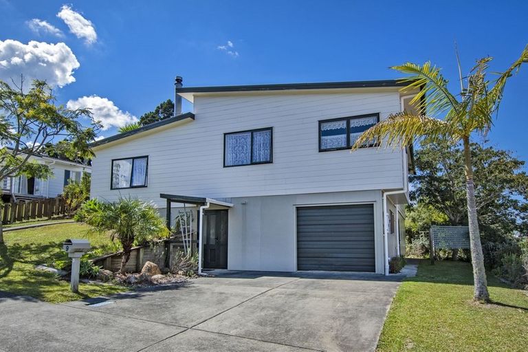 Photo of property in 9 Glover Place, Onerahi, Whangarei, 0110