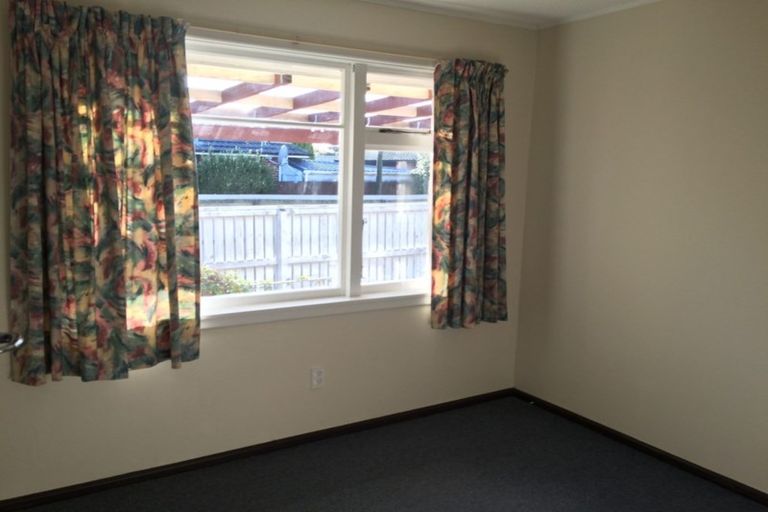 Photo of property in 1/38 Yardley Street, Avonhead, Christchurch, 8042