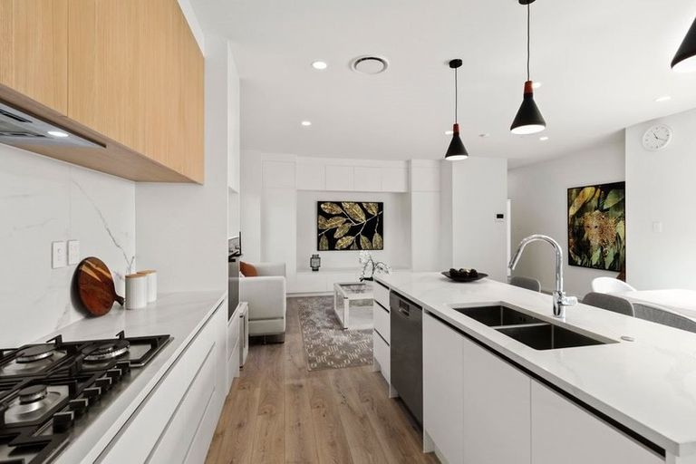 Photo of property in 51 Turret Lane, Hobsonville, Auckland, 0616