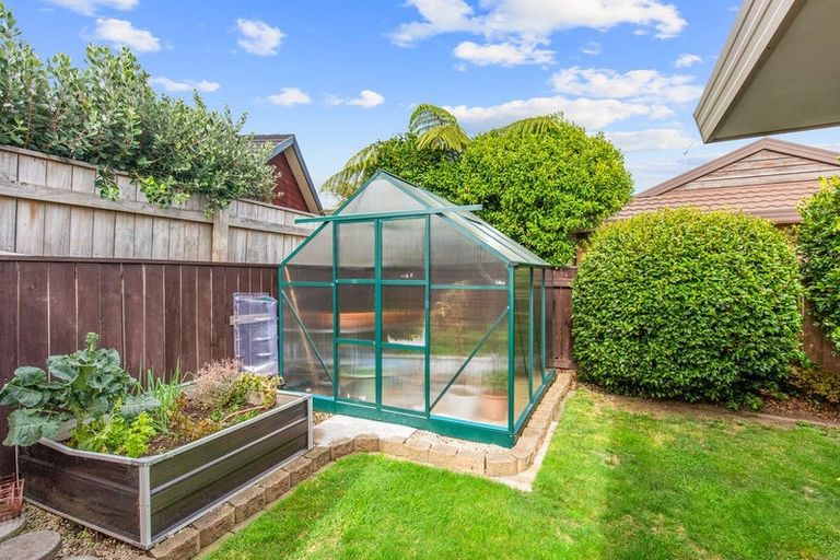 Photo of property in 96 Cedar Drive, Paraparaumu Beach, Paraparaumu, 5032