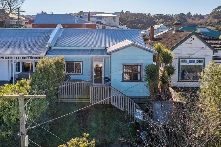 Photo of property in 141 Saint David Street, North Dunedin, Dunedin, 9016